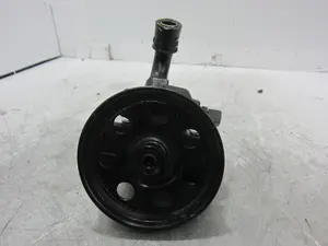 Foto de BOMBA DIRECCION FORD FOCUS BERLINA (CAK) referencia 0LD2703 foto 1