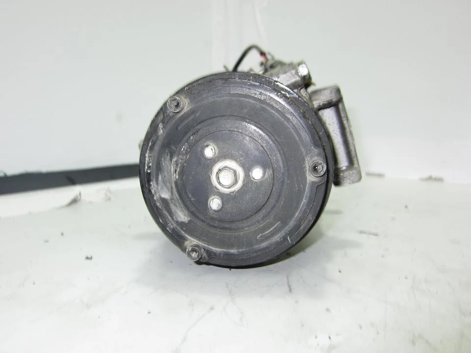 Foto de COMPRESOR AIRE ACONDICIONADO RENAULT SCENIC II (JM) referencia 8015130412