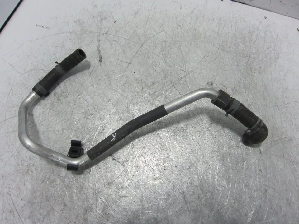 Foto de TUBO PORSCHE CAYENNE (TIPO 92A) referencia 7P0819926B
