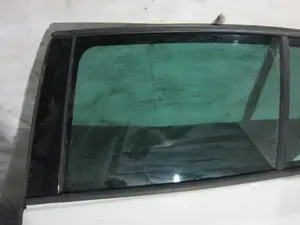 Foto de LUNA TRASERA IZQUIERDA VOLKSWAGEN GOLF VI (5K1)(10.2008) 1.6 TDI DPF (105 CV / 77 KW) referencia 5K6845025C