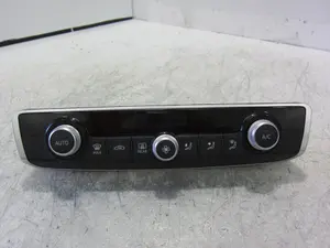 Foto de MANDO CALEFACCION / AIRE ACONDICIONADO AUDI A3 SEDÁN (8VM) 2.0 16V TDI (150 CV / 110 KW) referencia 8V0820043M foto 7