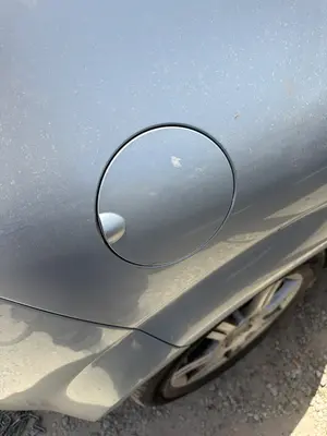 Foto de TAPA EXTERIOR COMBUSTIBLE SEAT LEON (1P1)