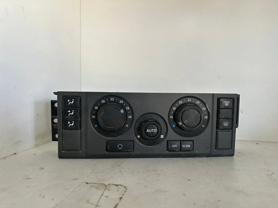 Foto de MANDO CALEFACCION / AIRE ACONDICIONADO LAND ROVER DISCOVERY 2.7 Td V6 CAT (190 CV / 140 KW) referencia JFC000617WUX