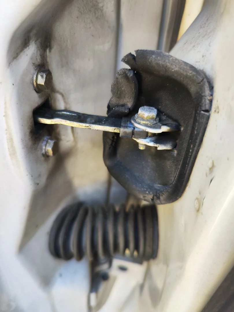 Foto de RETENEDOR PUERTA SEAT IBIZA (6K1) 1.4 (60 CV / 44 KW)