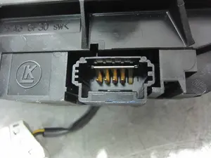 Foto de MANDO MULTIFUNCION CITROEN C3 1.4 (73 CV / 54 KW) referencia 96667323XT foto 7
