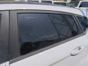 Foto de LUNA TRASERA IZQUIERDA FORD FIESTA (CNN) 1.5 TDCi CAT (75 CV / 55 KW) referencia 43R00048