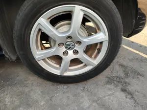 Foto de RUEDA DE REPUESTO VOLKSWAGEN POLO V (6R1) 1.2 (60 CV / 44 KW) referencia 6Q0601027AC foto 8