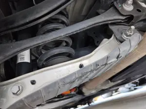 Foto de BARRA ESTABILIZADORA TRASERA AUDI Q5 FYG Híbrido 220 kW (2.0 Ltr. - 195 kW TFSI) (299 CV / 220 KW) referencia 80A511305AB