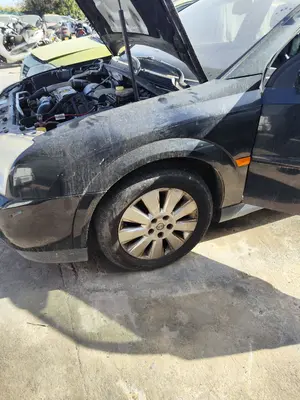 Foto de ALETA DELANTERA IZQUIERDA OPEL VECTRA C BERLINA 2.2 16V DTI CAT (Y 22 DTR / L50) (125 CV / 92 KW) referencia 93172024