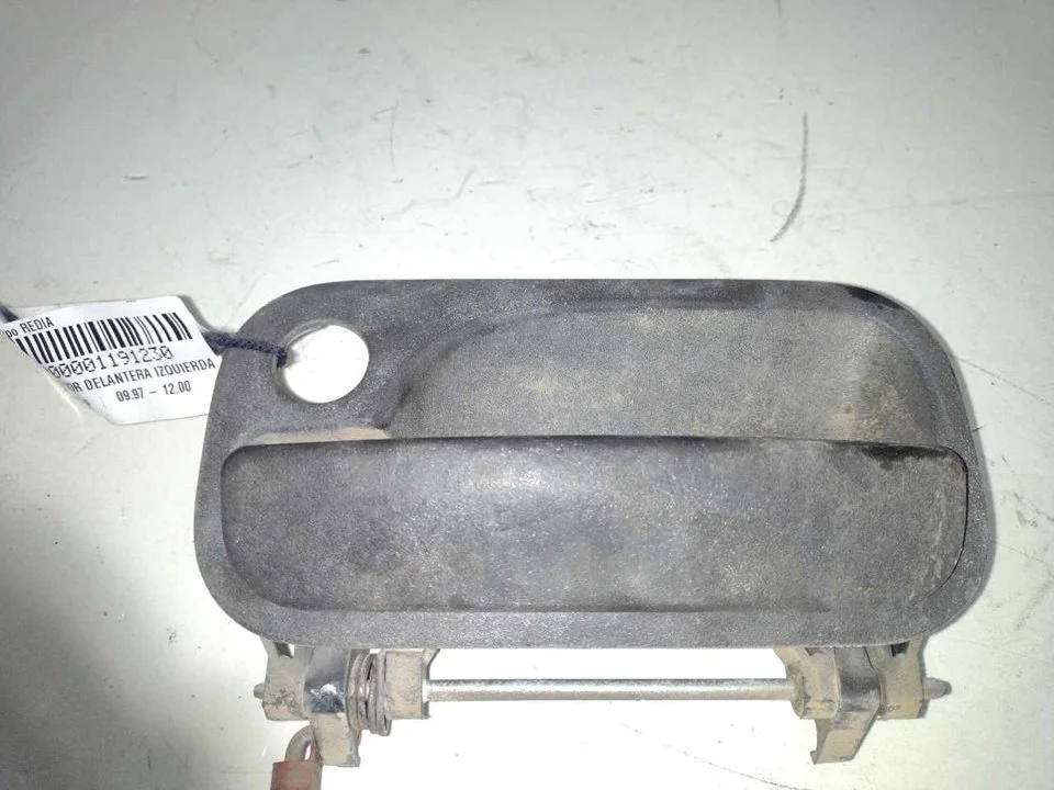 Foto de MANETA EXTERIOR DELANTERA IZQUIERDA OPEL CORSA B 1.7 Diesel (60 CV / 44 KW) referencia GM770