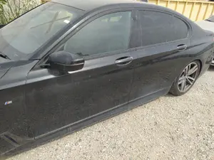 Foto de MANETA EXTERIOR TRASERA IZQUIERDA BMW SERIE 7 (G11/G12) 3.0 24V Turbodiesel (320 CV / 235 KW) referencia 51217472789