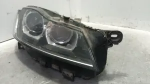 Foto de FARO DERECHO JAGUAR XF 2.0 Diesel CAT (163 CV / 120 KW) referencia GX6313W029EE foto 4