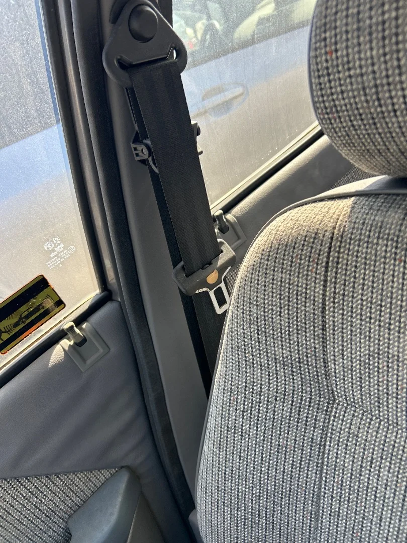 Foto de CINTURON SEGURIDAD DELANTERO DERECHO PEUGEOT 309 1.6 (88 CV / 65 KW)