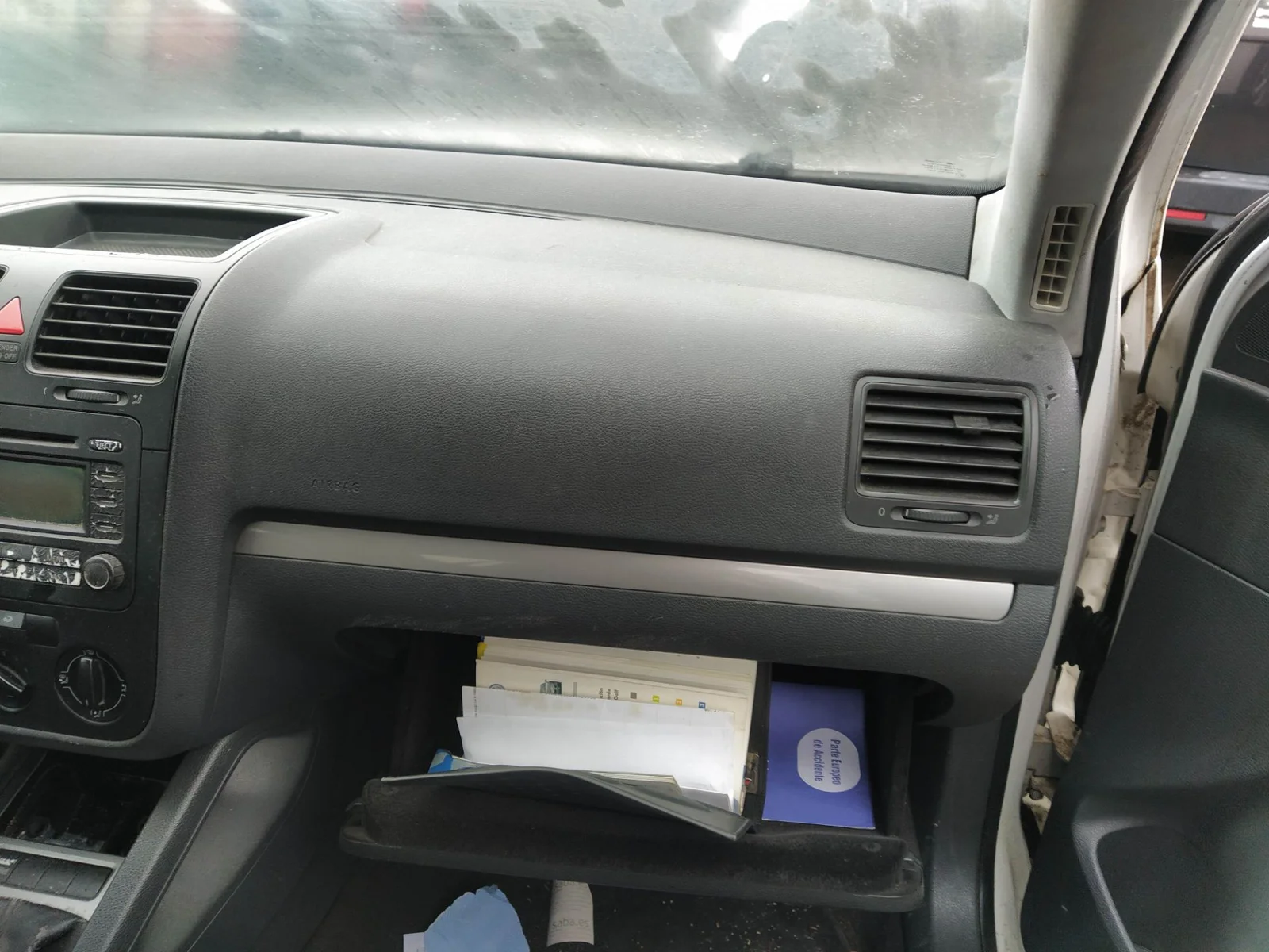 Foto de AIRBAG DELANTERO DERECHO VOLKSWAGEN GOLF V (1K1)(10.2003) 1.9 TDI (105 CV / 77 KW) referencia 1K0880204L