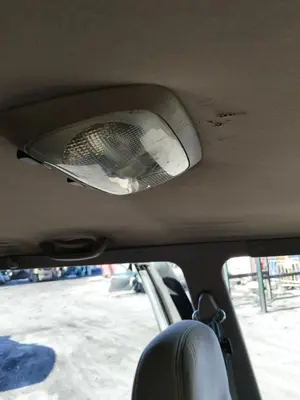 Foto de LUZ INTERIOR FORD EXPLORER (UN46) 4.0 V6 CAT (156 CV / 115 KW) foto 2