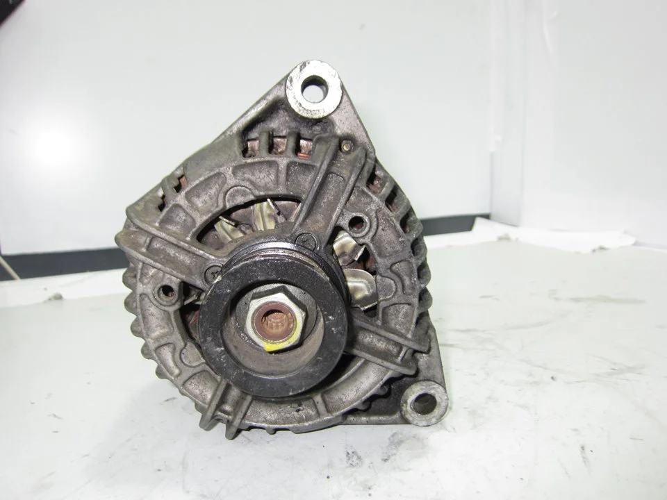 Foto de ALTERNADOR MERCEDES-BENZ CLASE C (BM 203) BERLINA referencia 0986042573
