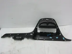 Foto de REJILLA AIREADORA PEUGEOT 208 1.2 12V e-VTi (82 CV / 60 KW) referencia 9673830077 foto 4