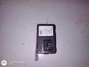 Foto de MANDO ELEVALUNAS DELANTERO IZQUIERDO OPEL CORSA C 1.3 16V CDTI CAT (Z 13 DT / LN9) (69 CV / 51 KW) referencia 24409205 foto 4