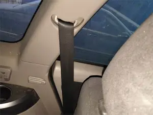 Foto de CINTURON SEGURIDAD TRASERO IZQUIERDO MITSUBISHI GRANDIS (NA0W)