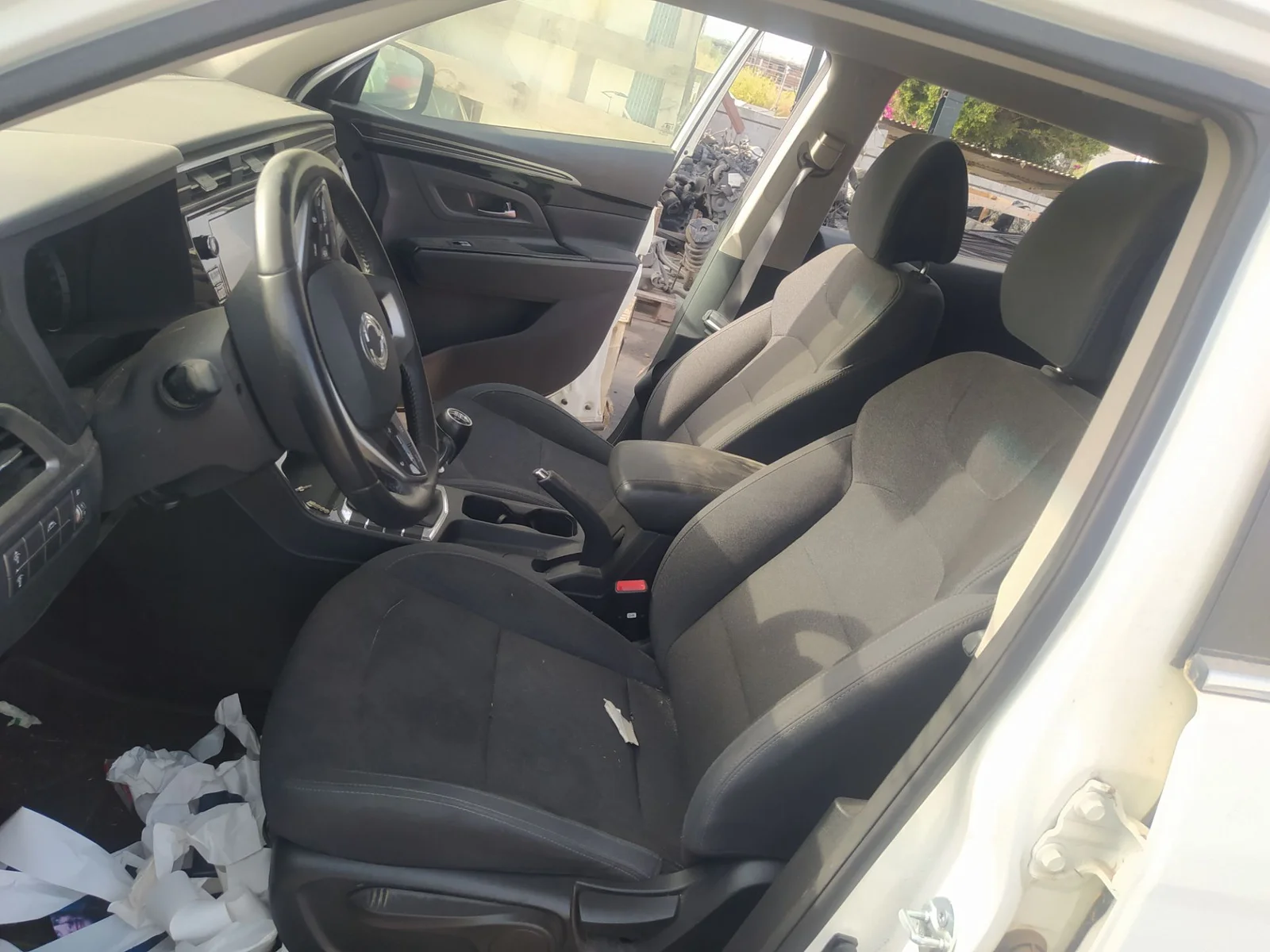 Foto de ASIENTO DELANTERO IZQUIERDO SSANGYONG KORANDO 1.6 Turbodiesel CAT (136 CV / 100 KW) referencia 2368989