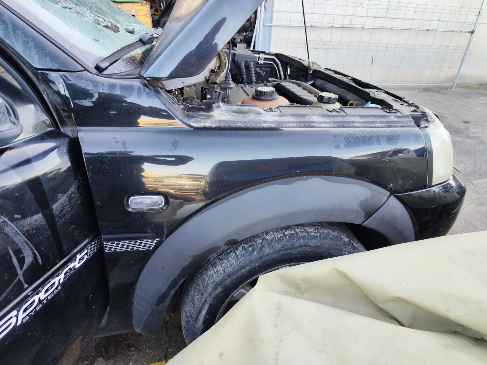 Foto de ALETA DELANTERA DERECHA LAND ROVER FREELANDER (LN) 2.0 Td4 CAT (109 CV / 80 KW)