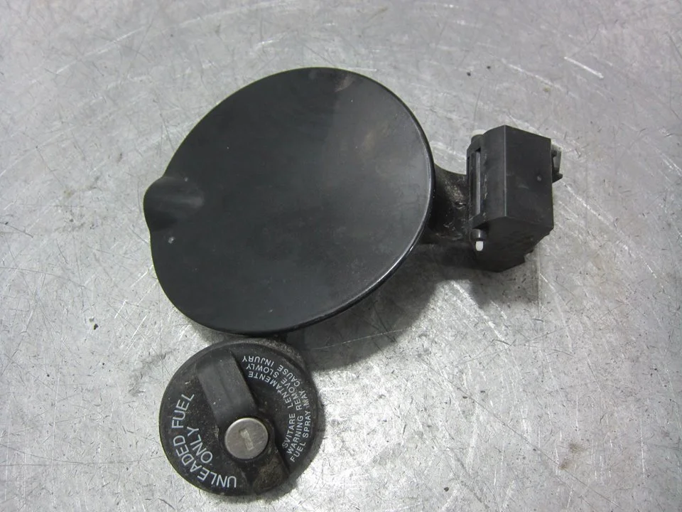 Foto de TAPA EXTERIOR COMBUSTIBLE FIAT 500 (150) BERLINA 1.2 CAT (69 CV / 51 KW) referencia FS0245S1