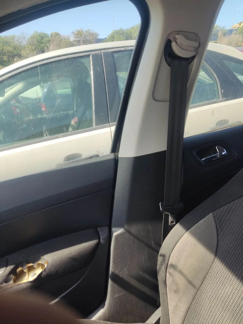 Foto de CINTURON SEGURIDAD DELANTERO DERECHO PEUGEOT 308 1.6 16V HDi (90 CV / 66 KW) referencia 8975K5