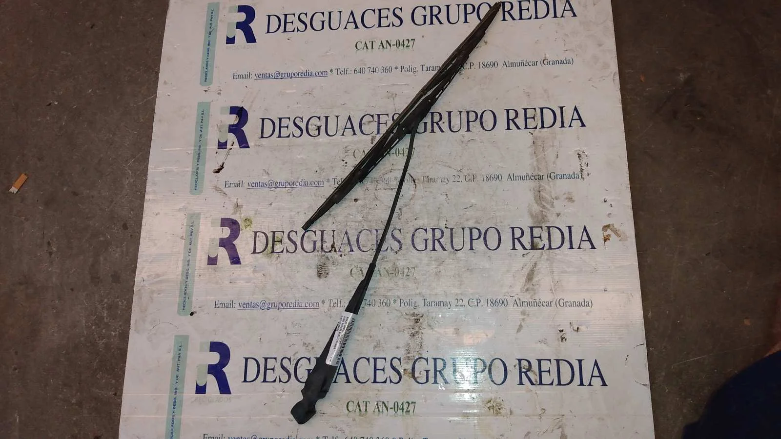 Foto de BRAZO LIMPIA TRASERO FORD ESCORT BERL./TURNIER referencia 91AG17526H3A