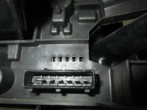 Foto de PILOTO TRASERO IZQUIERDO CITROEN SAXO 1.4 (75 CV / 55 KW) referencia 2530 foto 4