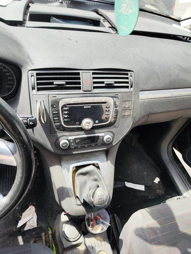 Foto de CONSOLA CENTRAL FORD C-MAX (CB3)(2007) 1.8 TDCi Turbodiesel CAT (116 CV / 85 KW)