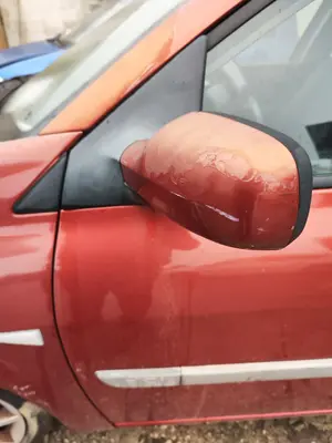 Foto de RETROVISOR IZQUIERDO RENAULT MEGANE II BERLINA 5P 1.5 dCi Diesel (106 CV / 78 KW)