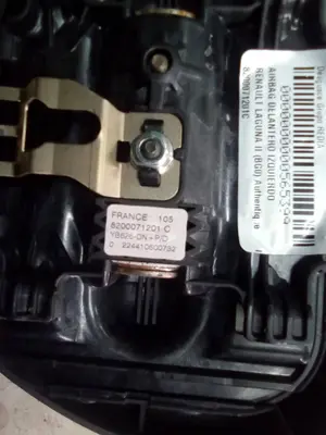 Foto de AIRBAG DELANTERO IZQUIERDO RENAULT LAGUNA II (BG0) 1.9 dCi Diesel CAT (101 CV / 74 KW) referencia 8200071201C foto 3