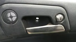 Foto de MANETA INTERIOR DELANTERA DERECHA SSANGYONG KYRON 2.0  (141 CV / 104 KW) referencia 72421090002