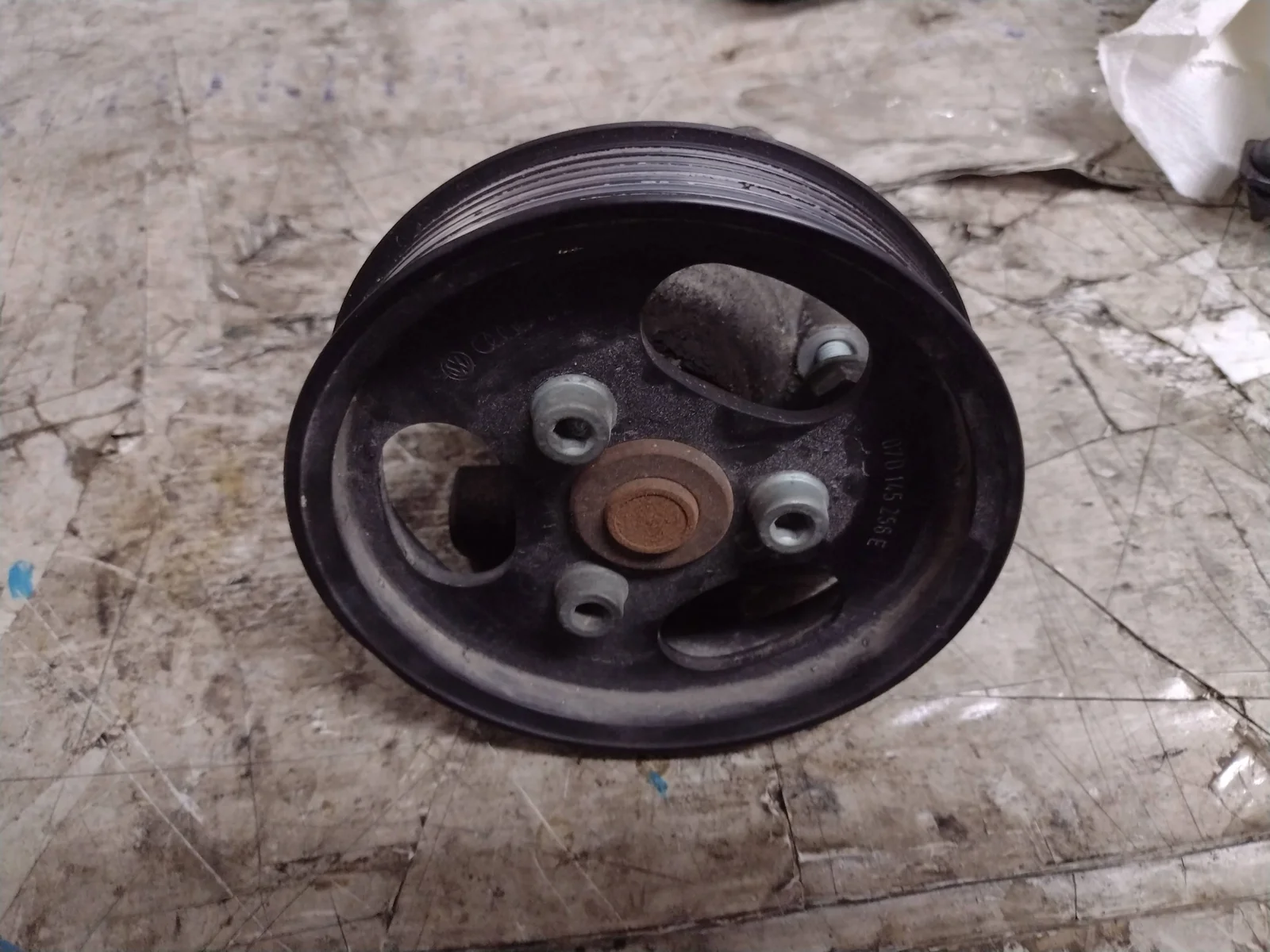 Foto de BOMBA DIRECCION VOLKSWAGEN TOUAREG (7LA) referencia 7L5422154A