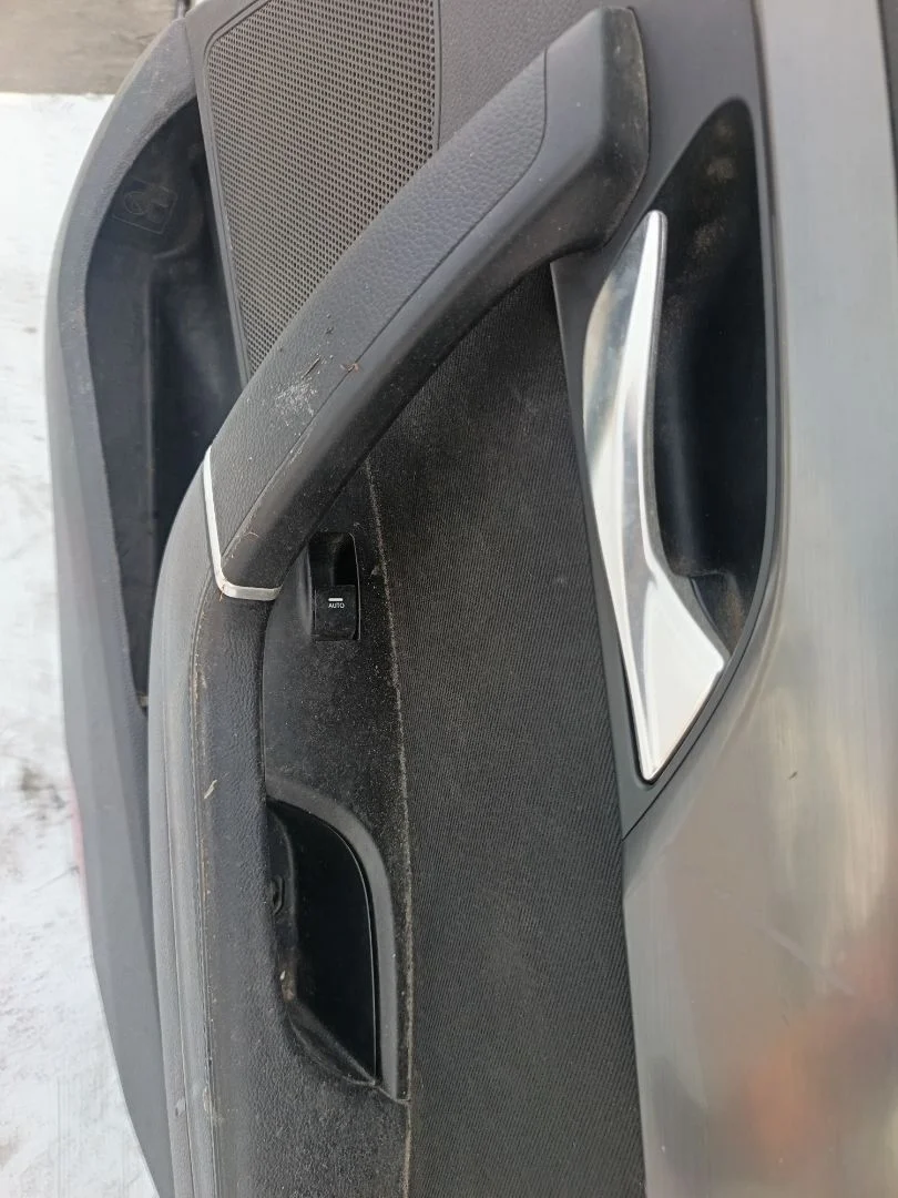 Foto de MANDO ELEVALUNAS TRASERO DERECHO HYUNDAI I40 CW (VF) 1.7 CRDi CAT (141 CV / 104 KW)