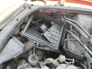 Foto de CAJA FILTRO AIRE VOLKSWAGEN PASSAT BERLINA (3B2) 1.9 TDI (116 CV / 85 KW)