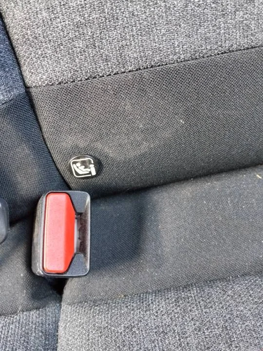 Foto de ENGANCHE CINTURON TRASERO IZQUIERDO CITROEN C3