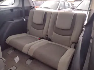 Foto de ASIENTOS TERCERA FILA MAZDA 5 BERLINA (CR) 2.0 Diesel CAT (143 CV / 105 KW)