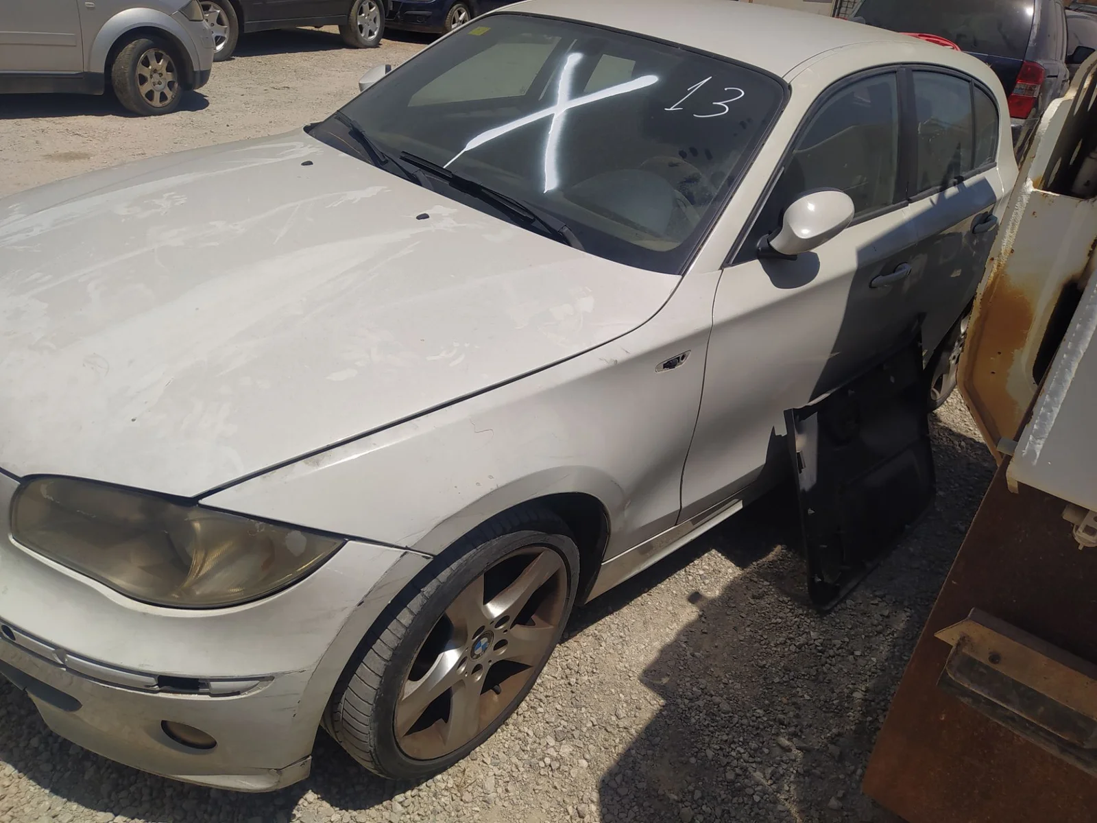 Foto de PUERTA DELANTERA IZQUIERDA BMW SERIE 1 BERLINA (E81/E87) 2.0 16V Diesel CAT (122 CV / 90 KW) referencia 41517191011