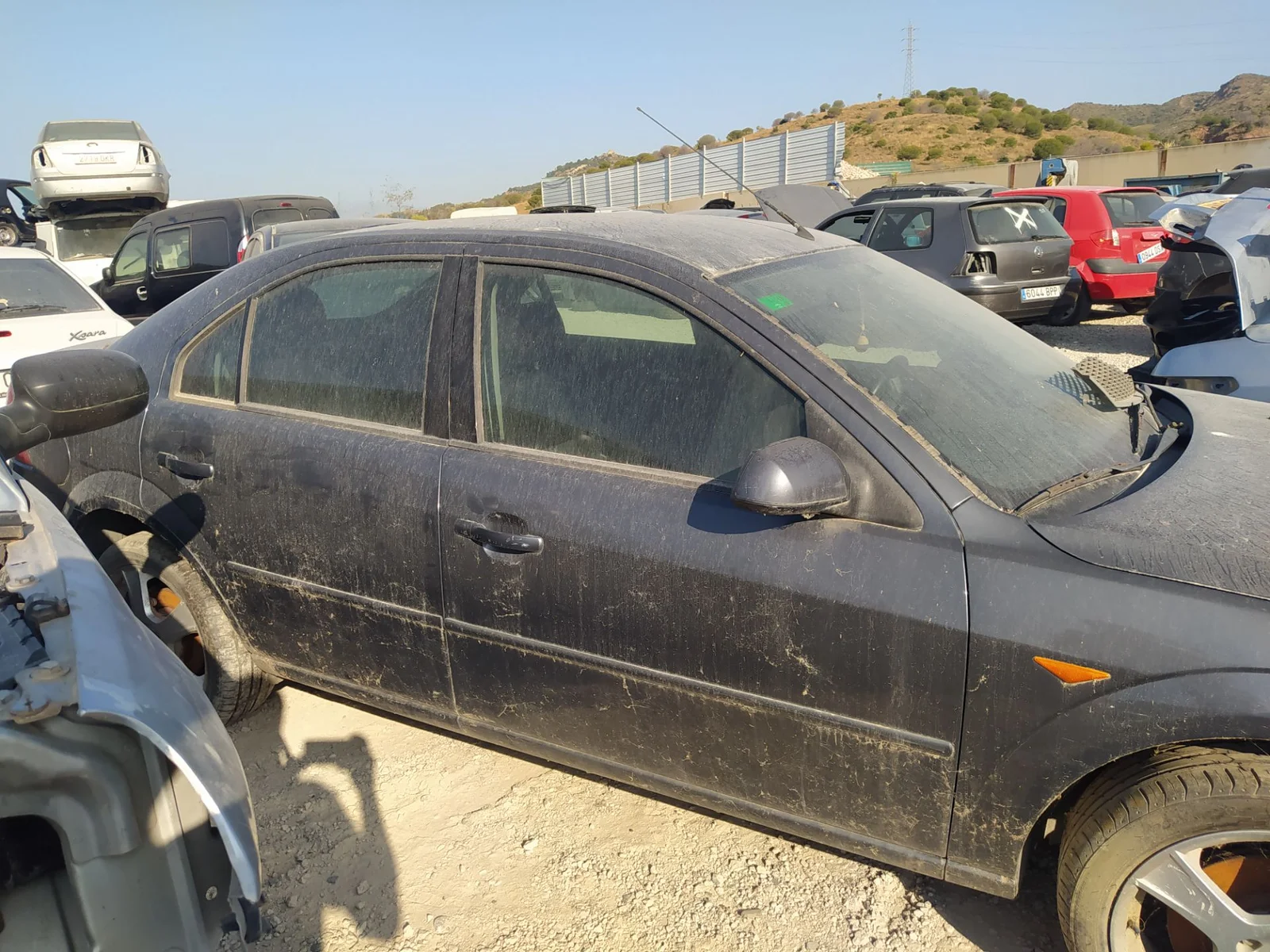 Foto de LUNA DELANTERA DERECHA FORD MONDEO TURNIER (GE) 2.0 TDCi TD CAT (116 CV / 85 KW) referencia 1116874