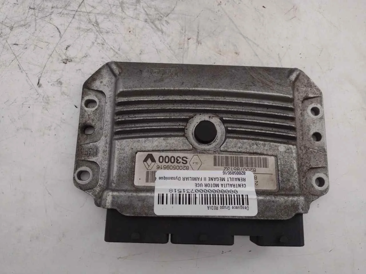 Foto de CENTRALITA MOTOR UCE RENAULT MEGANE II GRANDTOUR referencia 8200509516