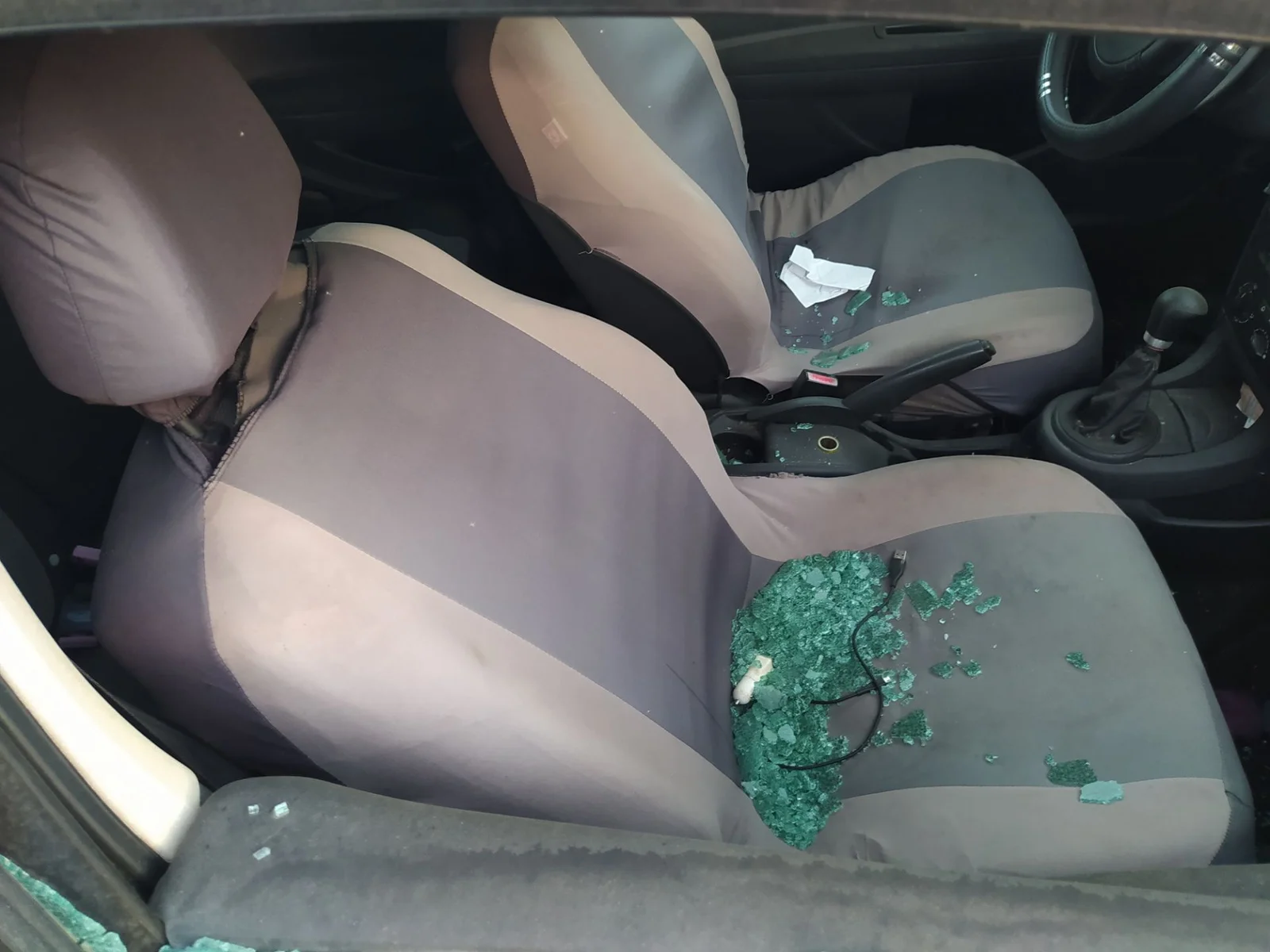Foto de AIRBAG LATERAL DERECHO CITROEN C4 COUPE 1.6 HDi CAT (9HY / DV6TED4) (109 CV / 80 KW) referencia 8216GF