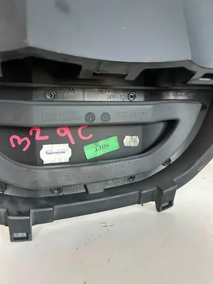 Foto de EMBELLECEDOR SALPICADERO RENAULT MEGANE II BERLINA 5P 1.5 dCi Diesel (101 CV / 74 KW) referencia 8200078844 foto 2