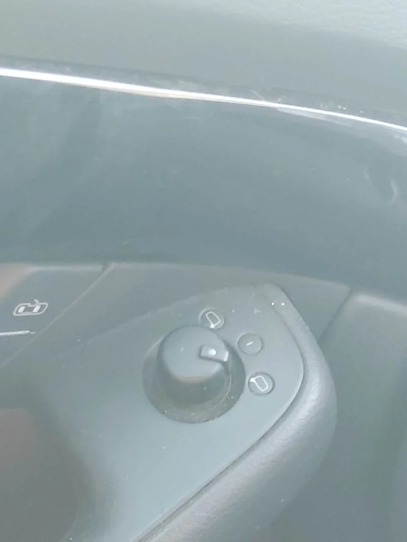 Foto de MANDO RETROVISOR AUDI A4 CABRIOLET (8H) 2.5 V6 24V TDI (163 CV / 120 KW)
