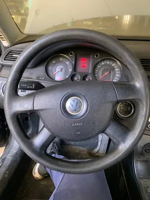 Foto de VOLANTE VOLKSWAGEN PASSAT VARIANT (3C5) 2.0 TDI (140 CV / 103 KW) referencia 3C0419091  FKZ