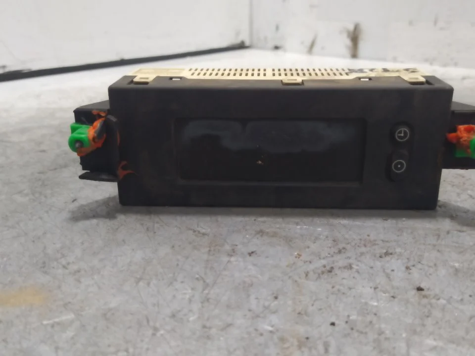 Foto de PANTALLA MULTIFUNCION OPEL ASTRA G BERLINA 2.0 DTI (101 CV / 74 KW) referencia 24461517
