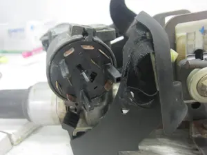 Foto de COLUMNA DIRECCION AUDI A3 (8L) 1.9 TDI (110 CV / 81 KW) referencia 8L1419501AK foto 6