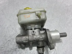 Foto de BOMBA FRENO AUDI A3 (8L) 1.9 TDI (131 CV / 96 KW) referencia 1J1611301B foto 6