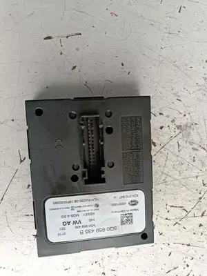 Foto de MODULO ELECTRONICO AUDI A3 SEDÁN (8VM) 2.0 16V TDI (150 CV / 110 KW) referencia 5Q0959435B foto 2
