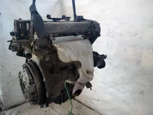 Foto de MOTOR COMPLETO FORD FOCUS BERLINA (CAK) referencia FYDB foto 6